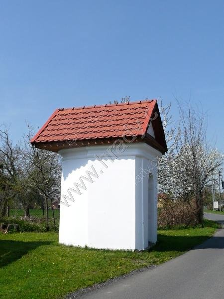 kaple na dolním konci