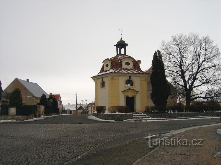 Capilla de P. María Auxiliadora