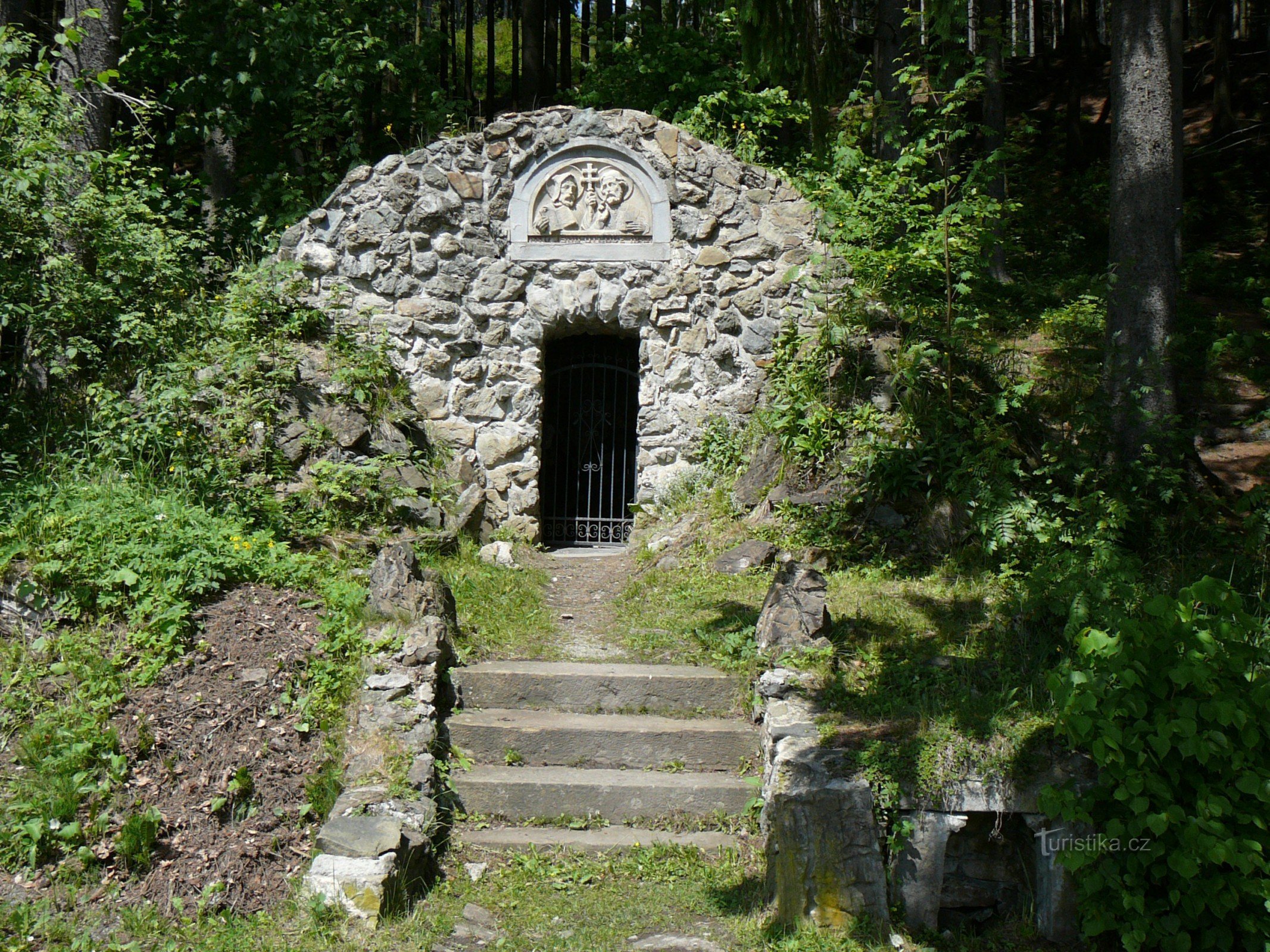 Capilla de Nuestra Señora de Lourdes Bílá