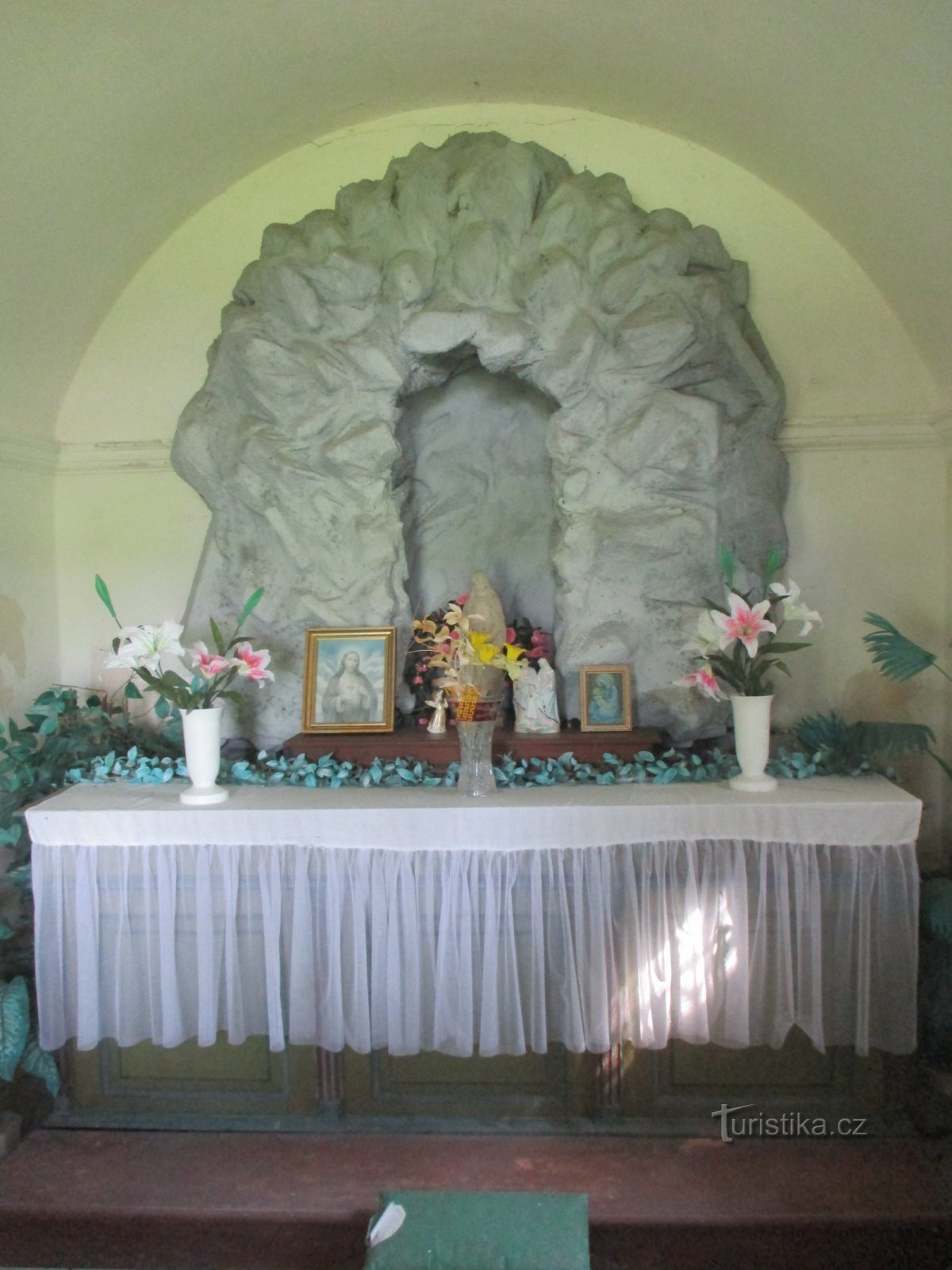 ルルドの聖母礼拝堂 (Mžany)