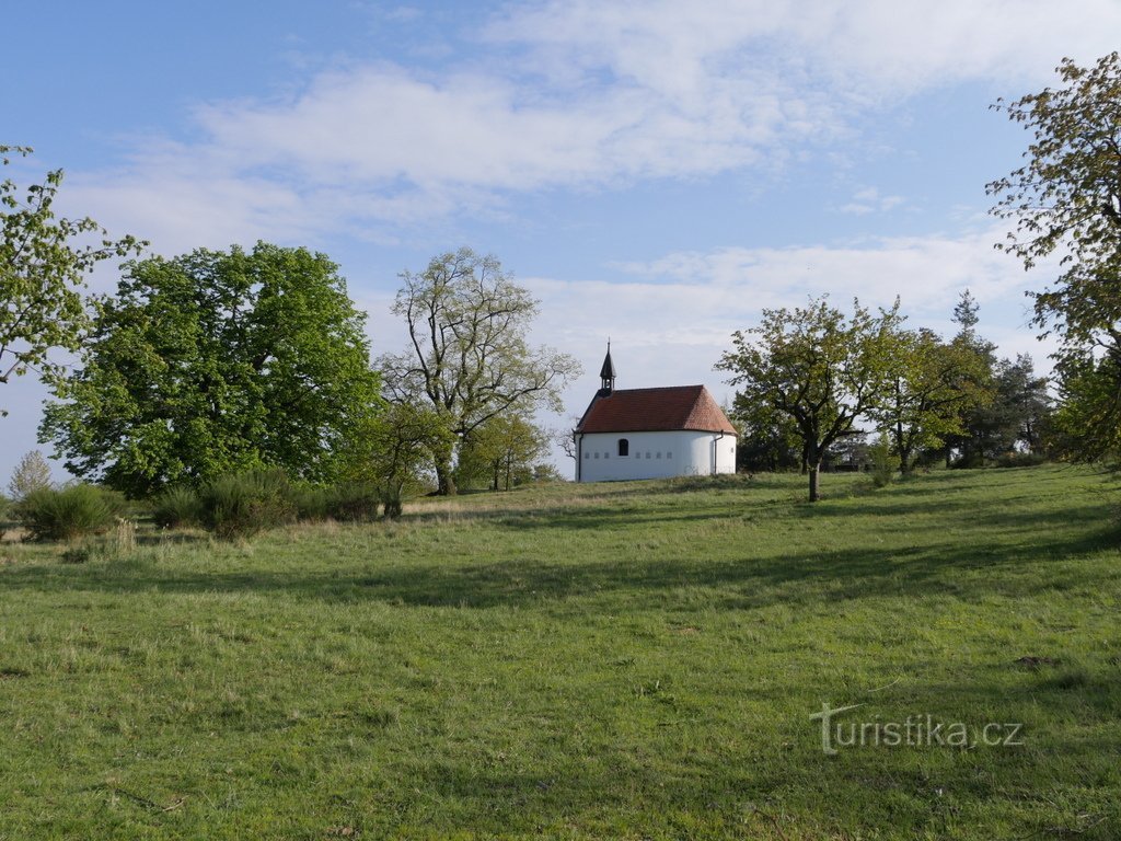 Cappella della Madonna Ausiliatrice vicino a Popice.