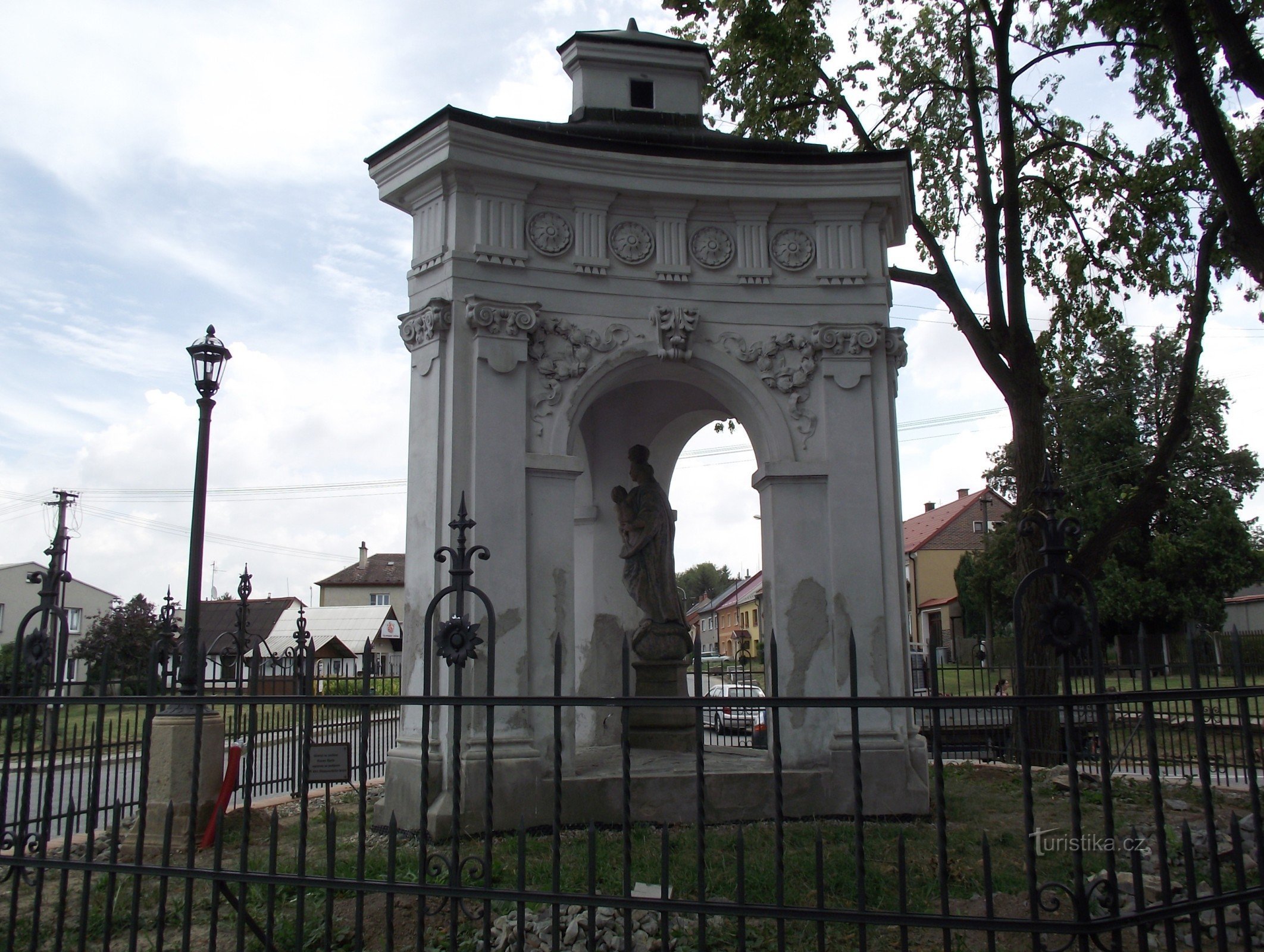 capela da Virgem Maria em Hněvotín