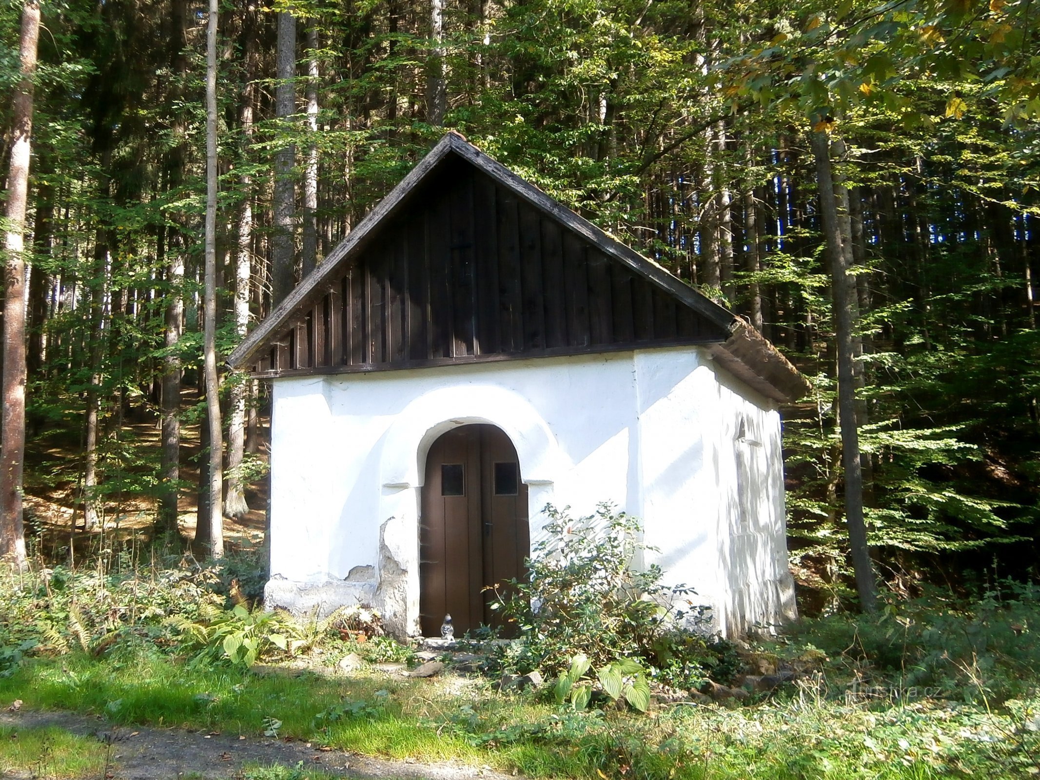 Παρεκκλήσι κάτω από το Harcov (Brzice)