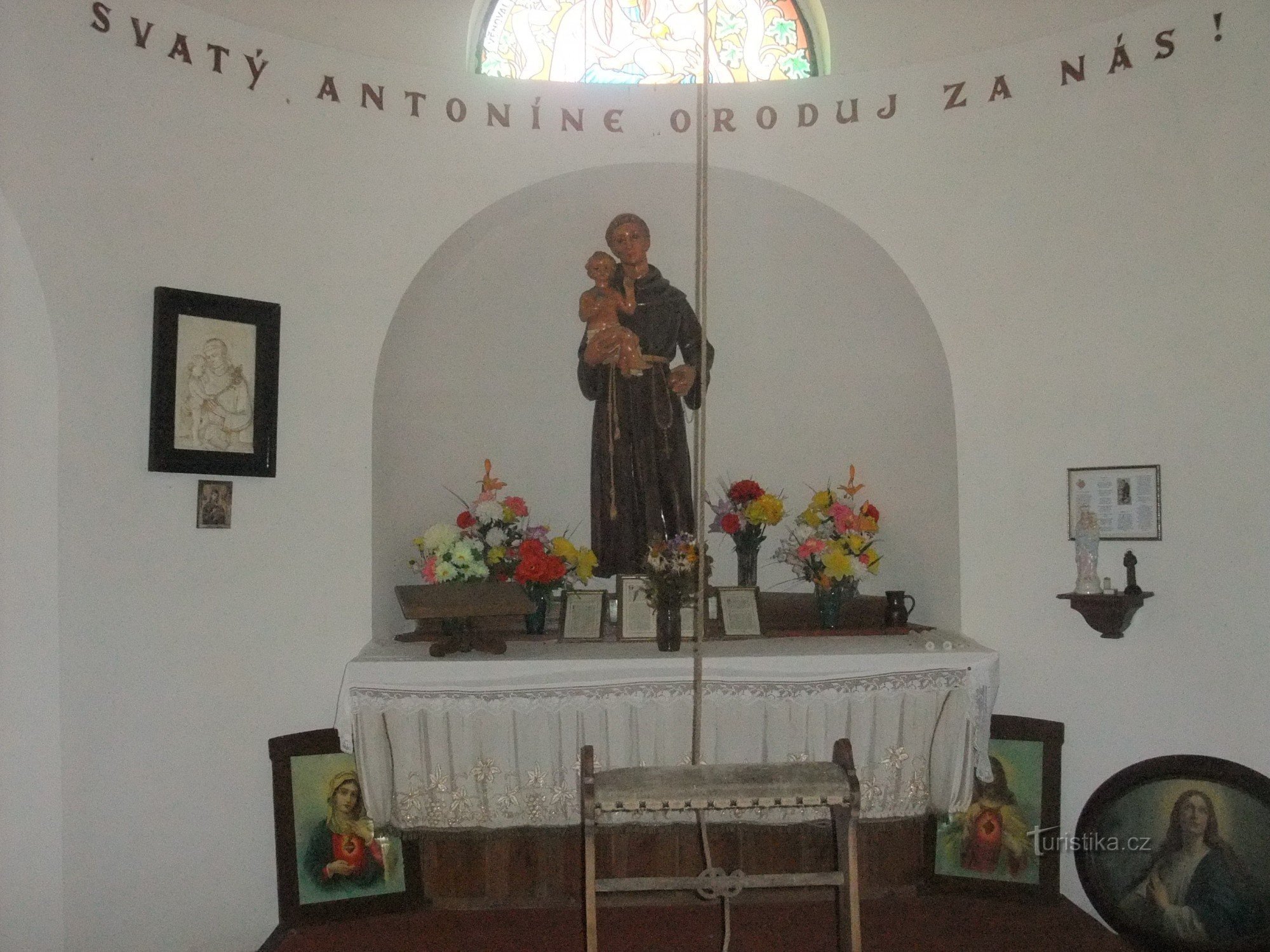 Kapela sv. Antonín Paduánský - pogled iznutra