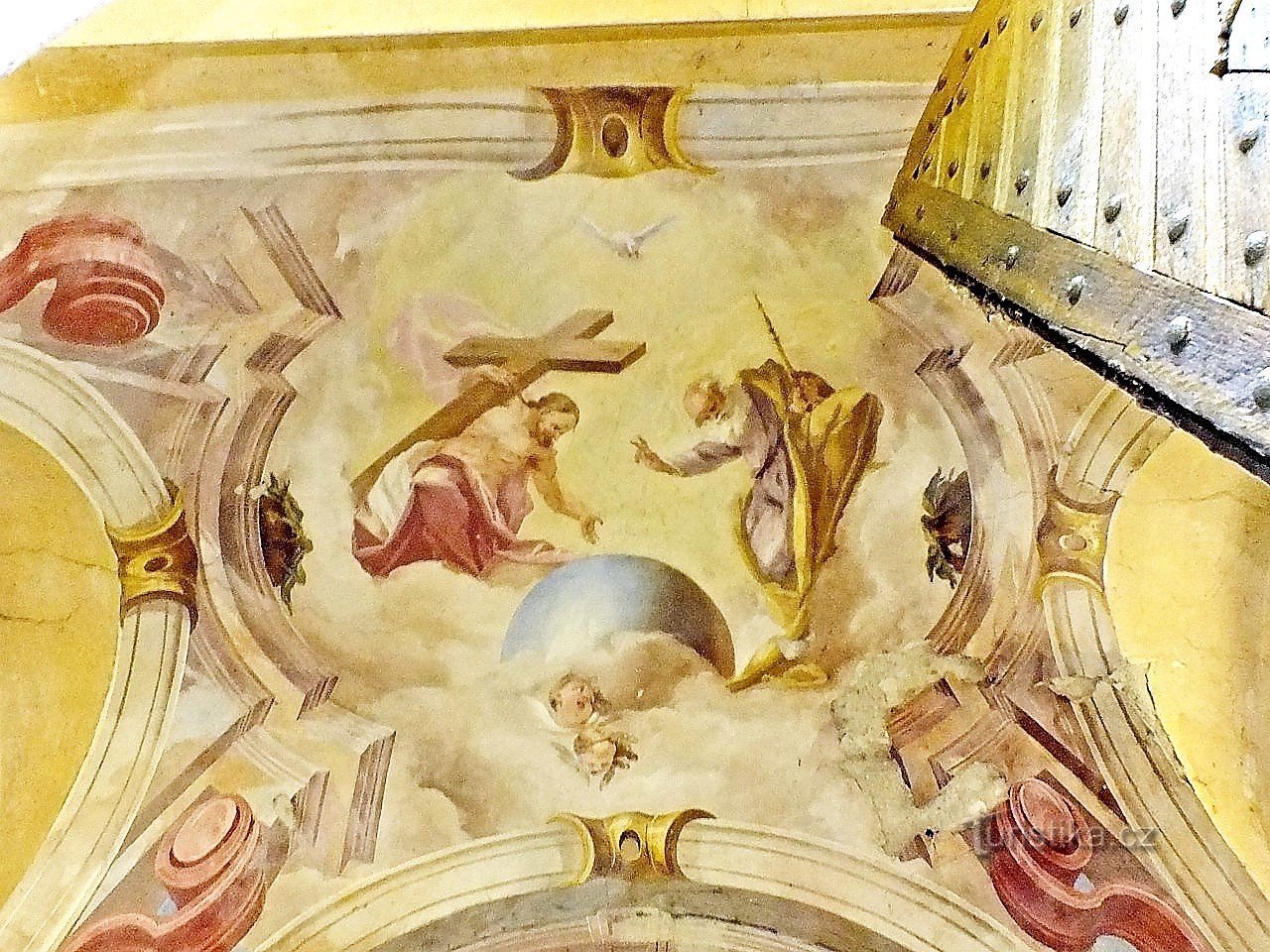 Chapelle de St. Florian au cimetière de Černovičky, plafond