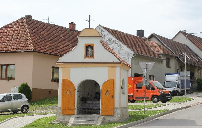 kaple  sv. Jana Nepomuckého