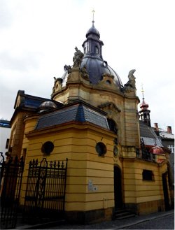 Capilla de St. Juan Sarkandra