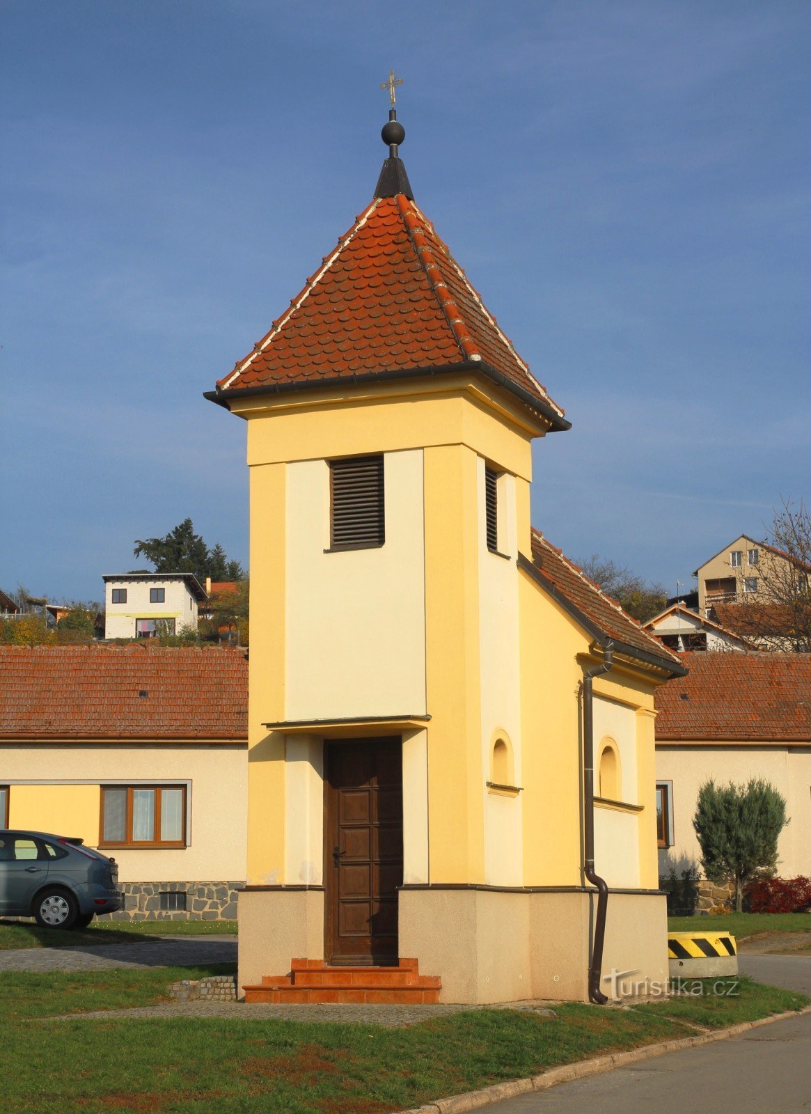 Capilla de St. María Magdalena en el pueblo