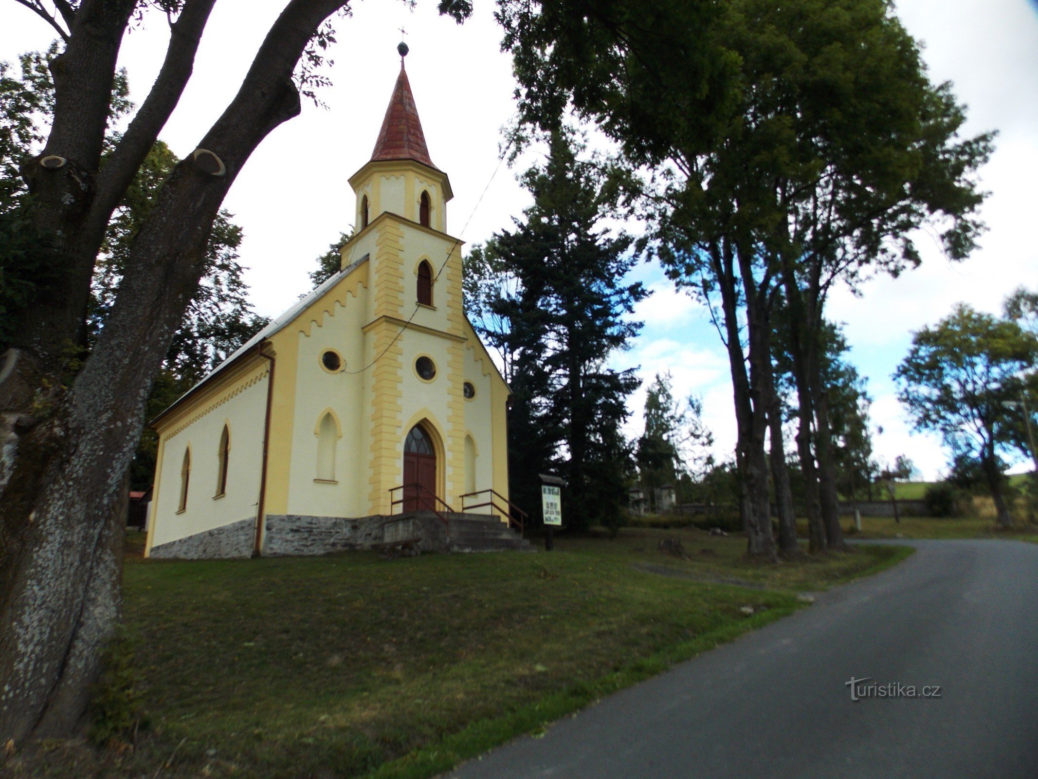 Kaplica św. Anny na odcinku Nová Ves - gmina Dolní Moravice