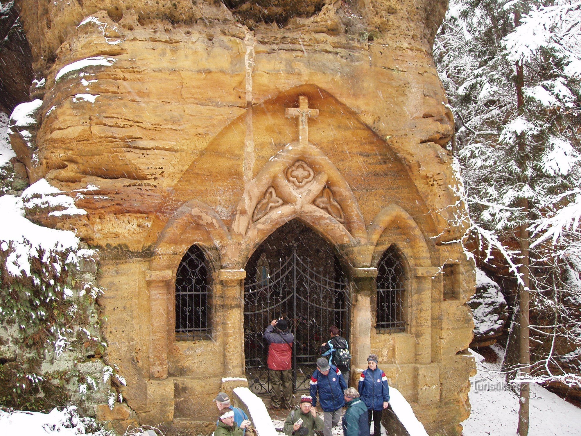 la capilla en la mina orante