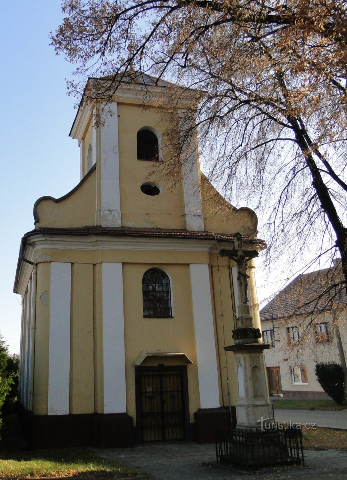 kapel in het dorp Dětkovice