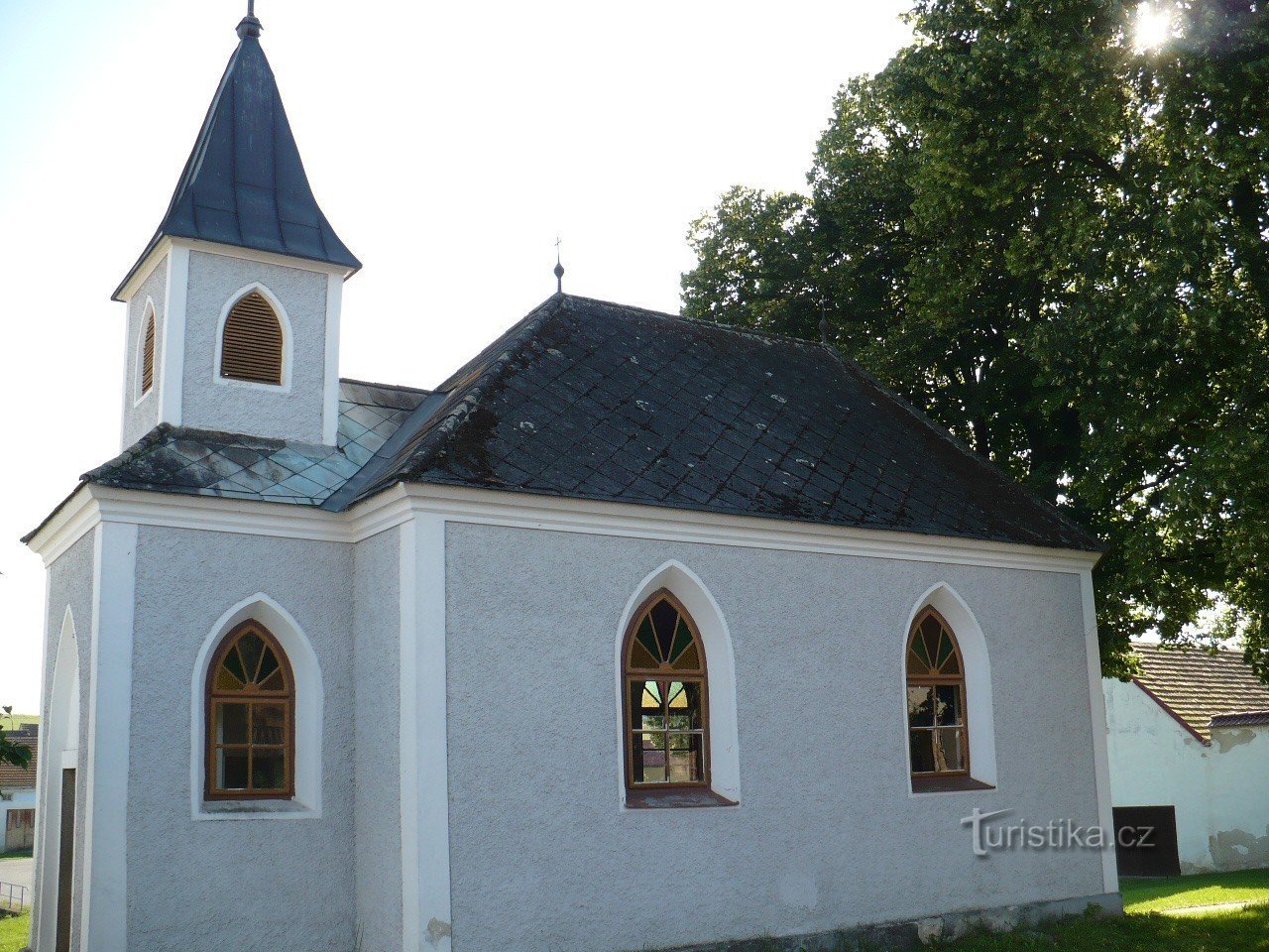 kaple v Peči