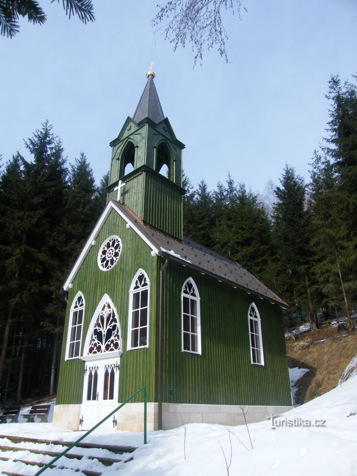Kapelle im Ticháček-Wald