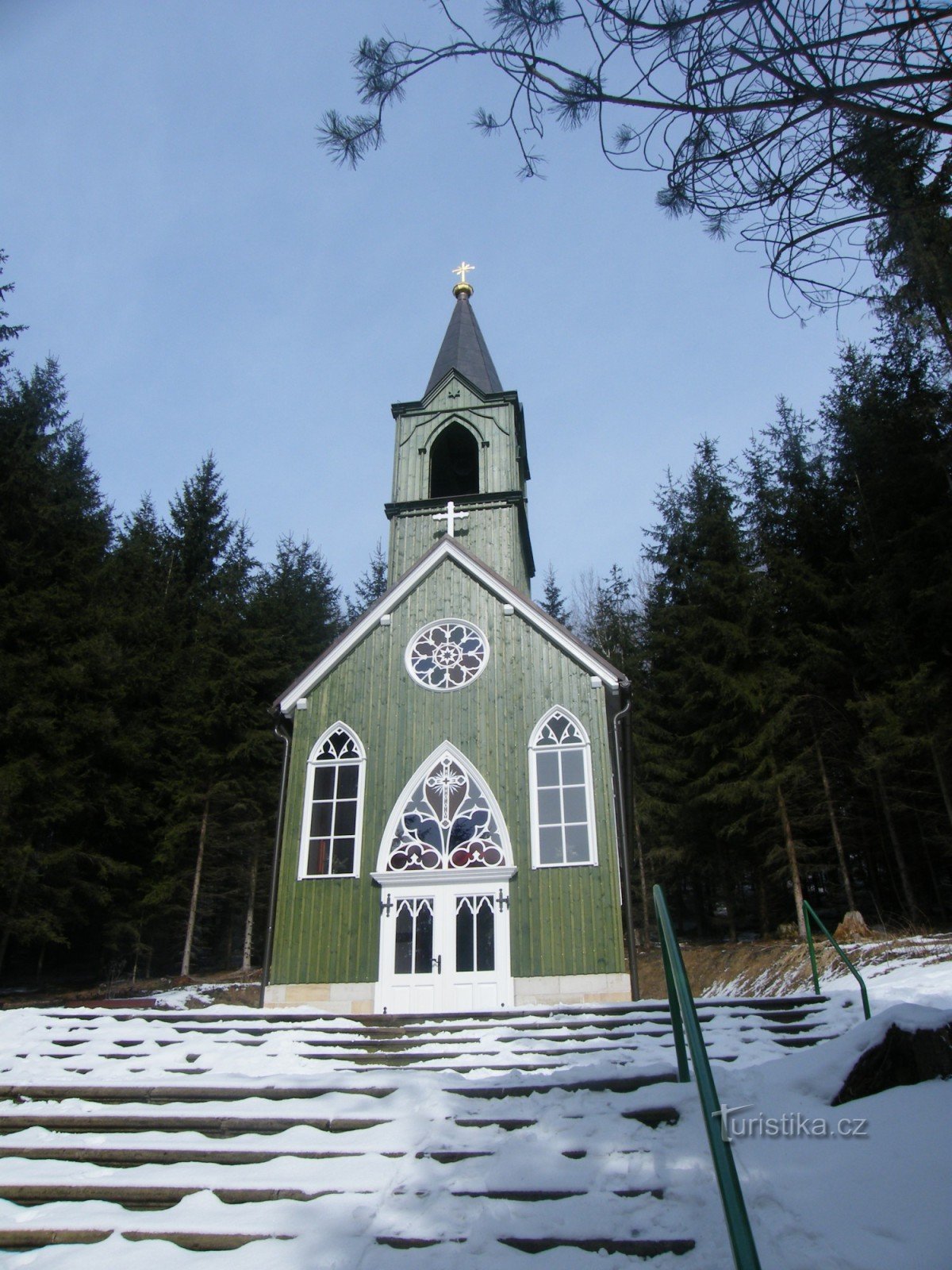 Kaplica w lesie Ticháček