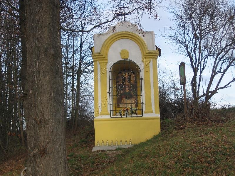kaplička Panny Marie Lurdské