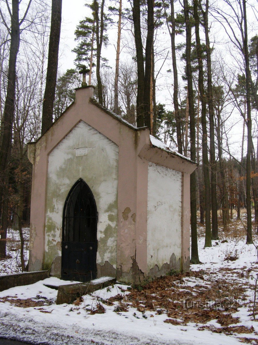 kapel under Hrádek u Nechanice