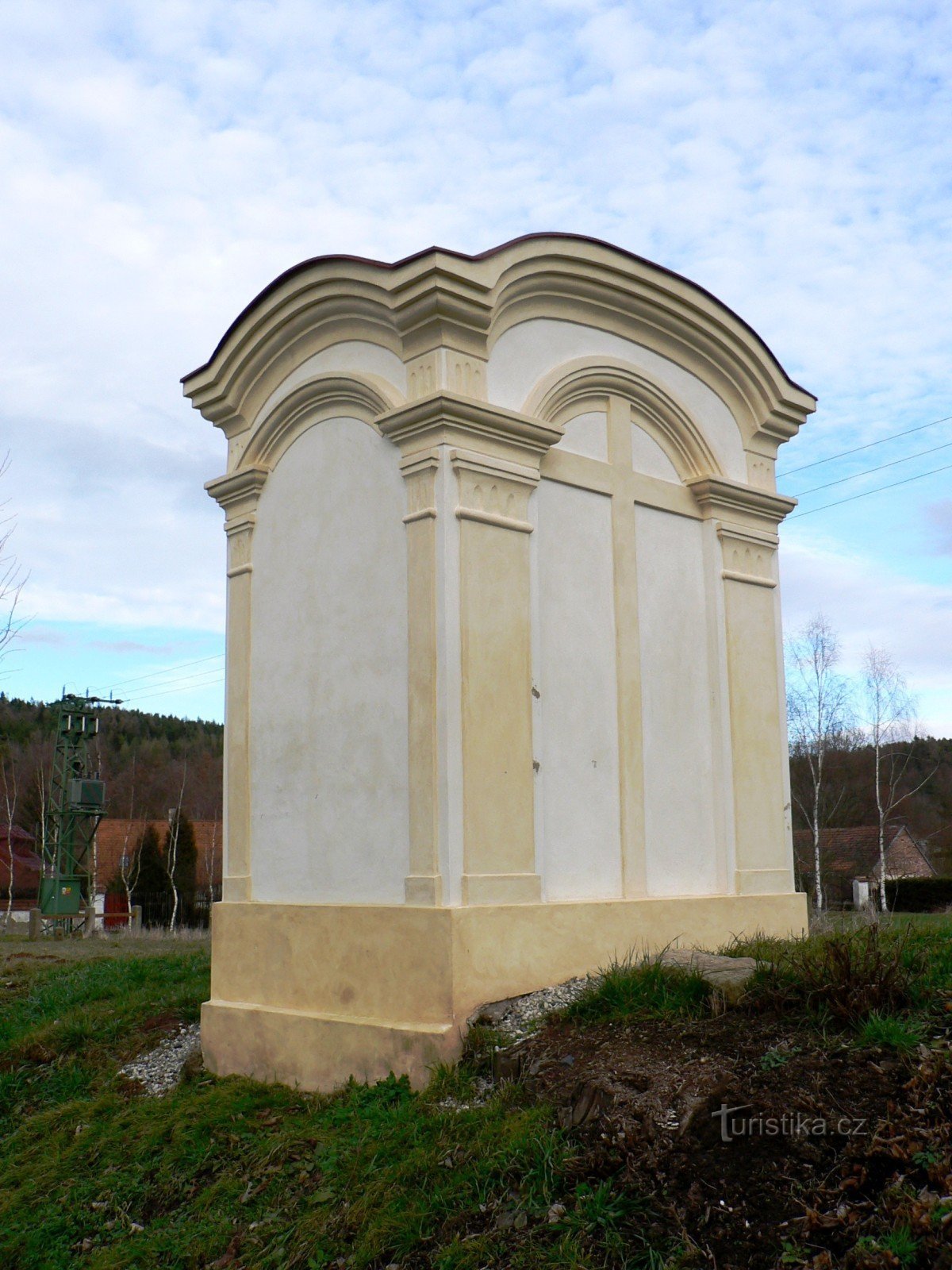 chapel on arrival from Děkov