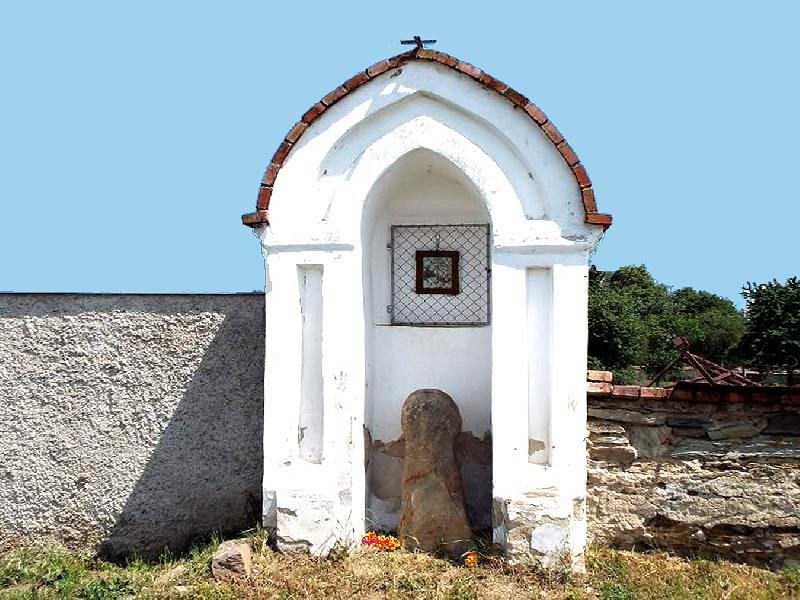 kaplička se smírčím křížem