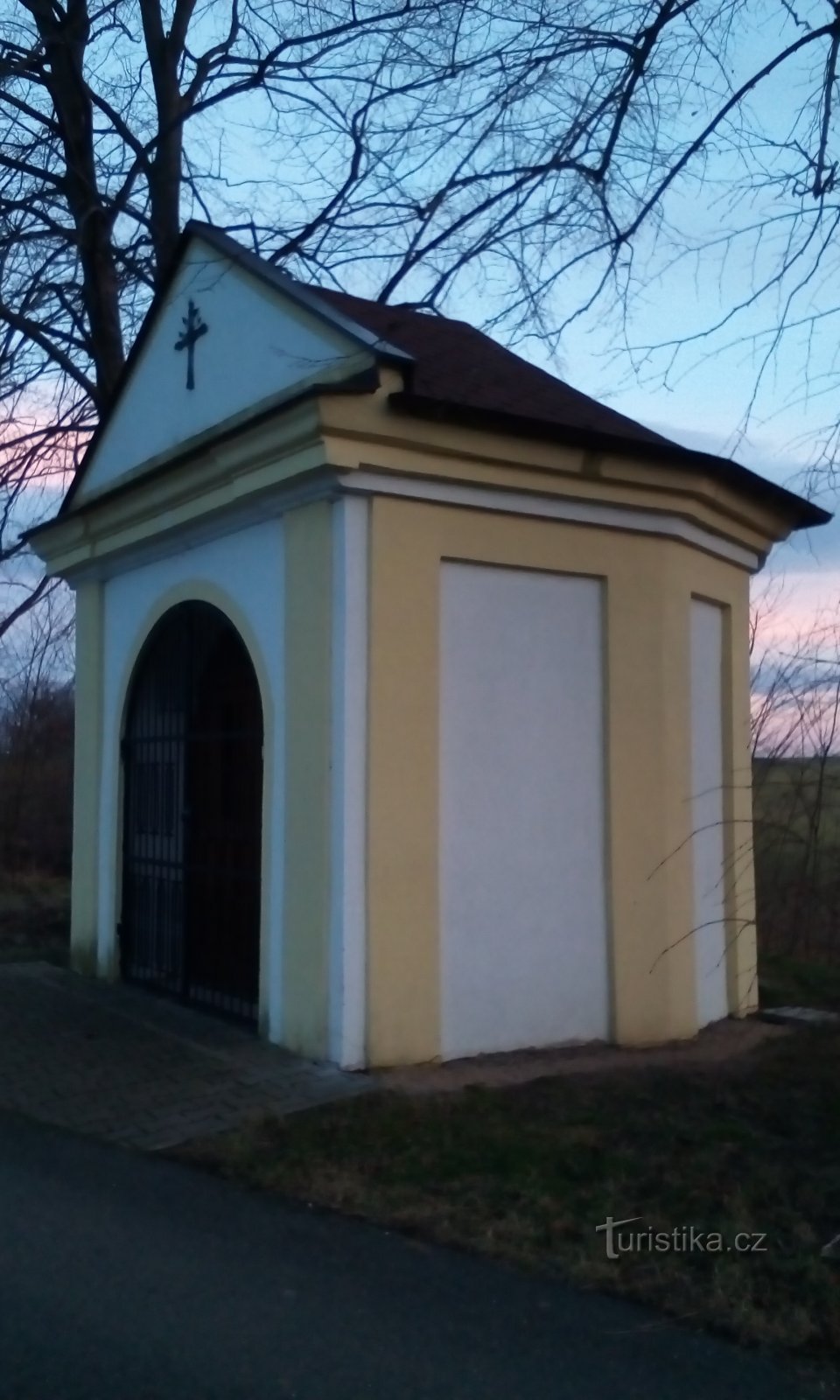 Chapelle Saint-Jean de Népomucène à Dřenice