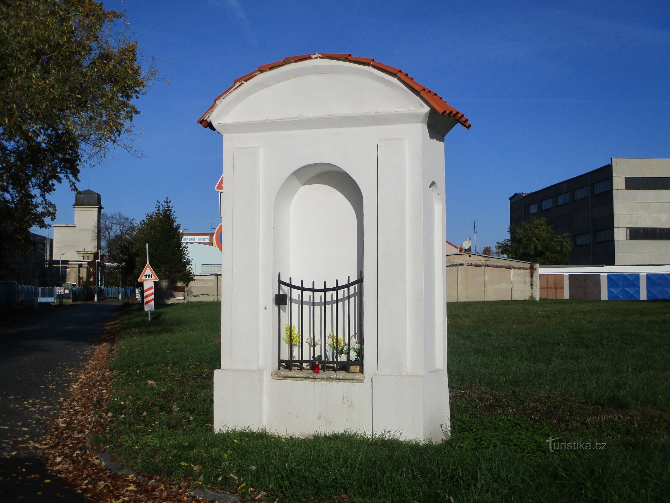 Kapelle auf dem Weg nach Plácky (Prager Vorstadt bei Hradec Králové)