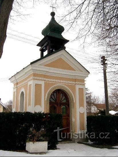 Kaplica w Malenowicach