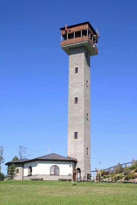 Karasín lookout tower