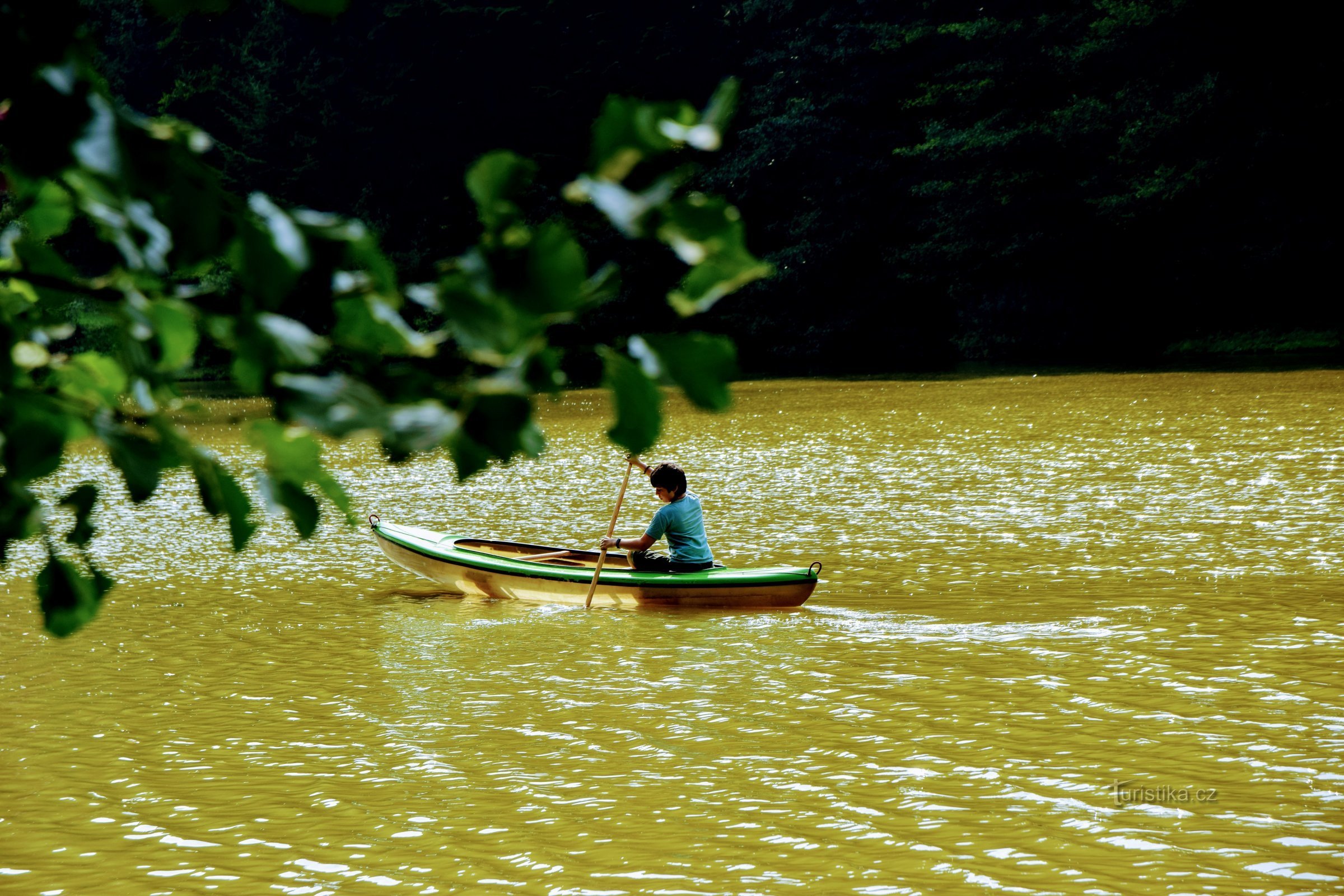 Karlovské jezero