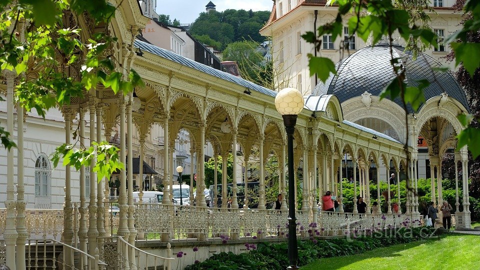 Karlovy Vary, pelargång