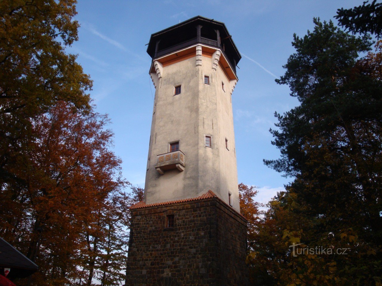 Karlovy Vary - Torre di avvistamento Diana con accesso per sedie a rotelle