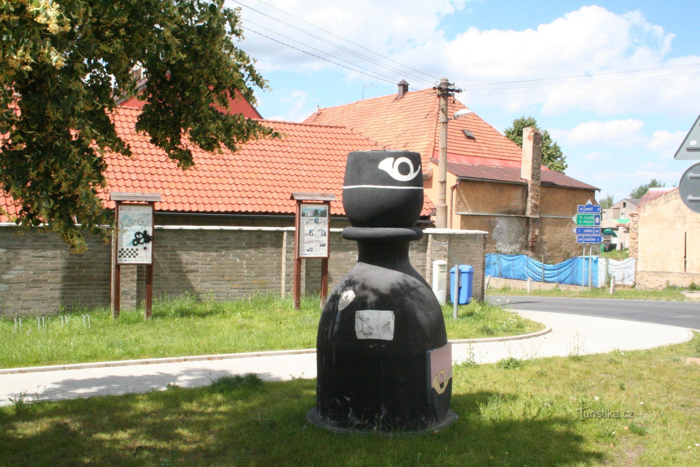 Karlštejnské chess - Black Pawn Rudná