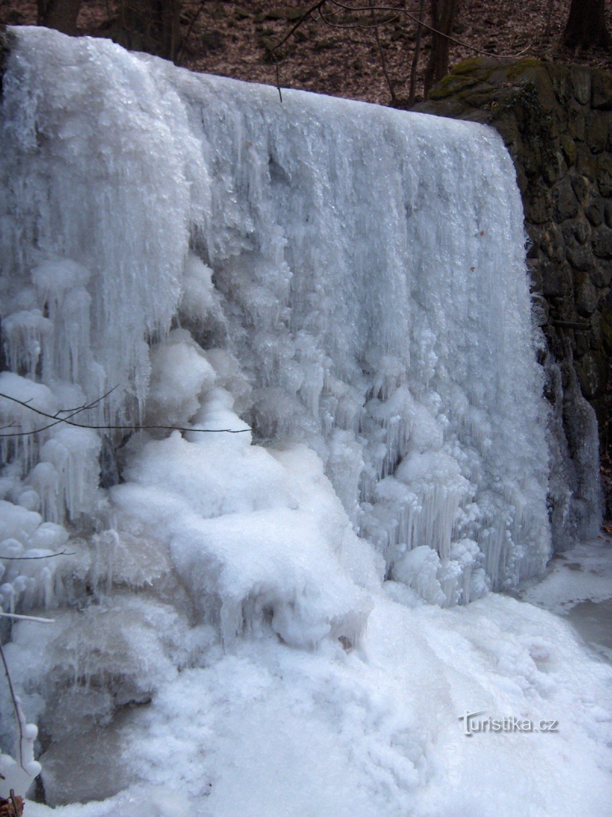 cascata no córrego Průčelský