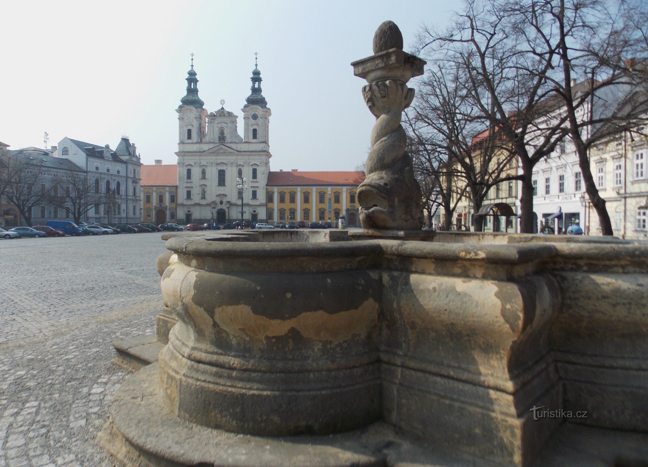 De fontein op Mariánské náměstí