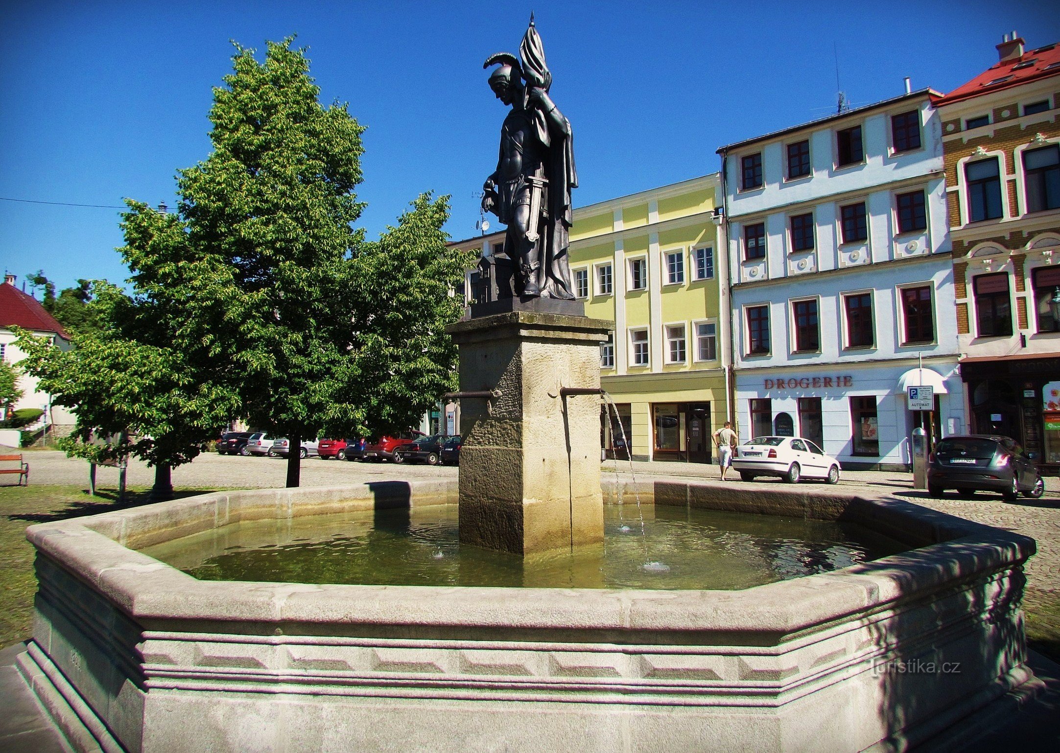 A fonte na Praça do Castelo em Frýdek - Místek