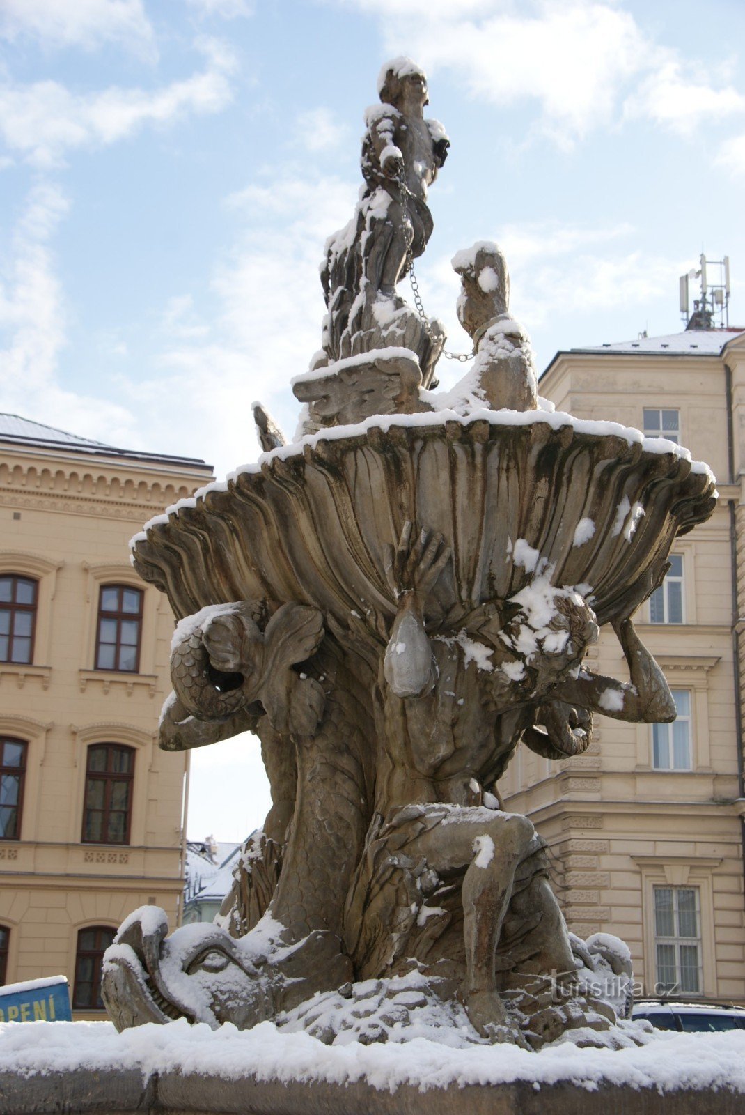 Fontaine des Tritons