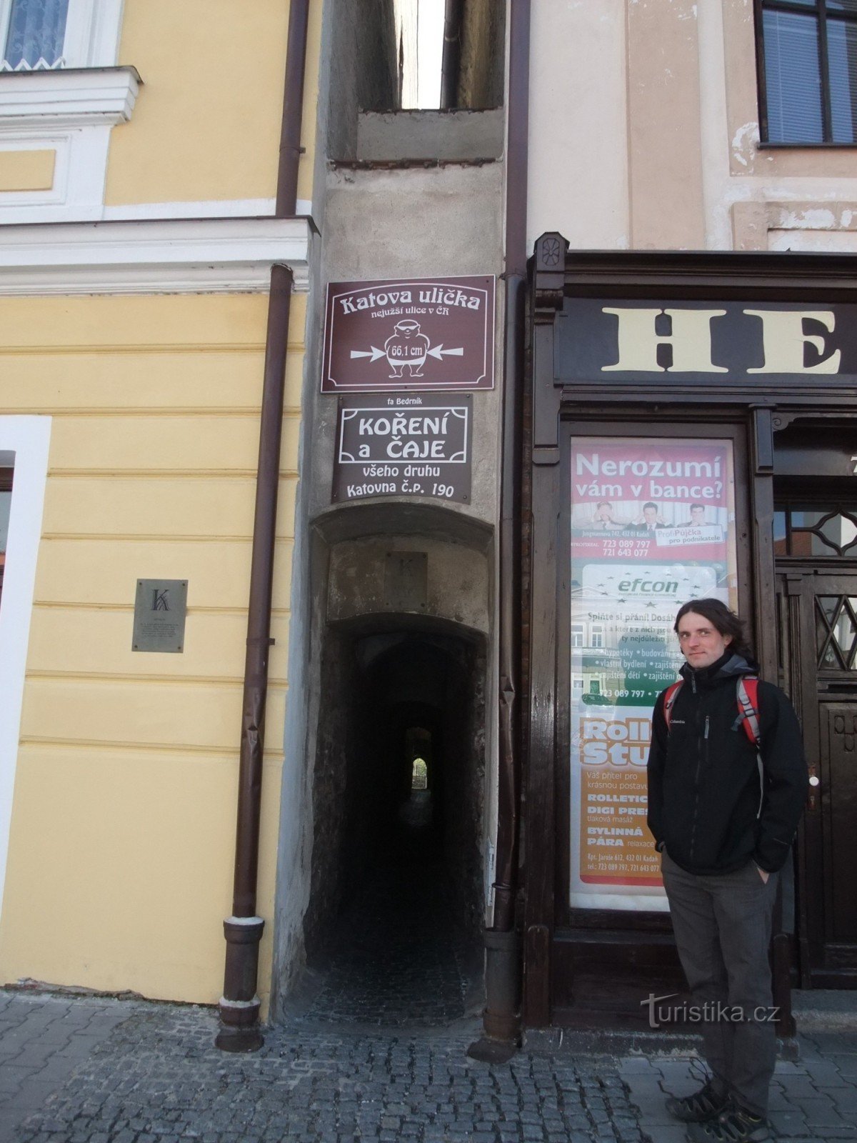 Katova ulička em Kadan - a rua mais estreita da República Checa