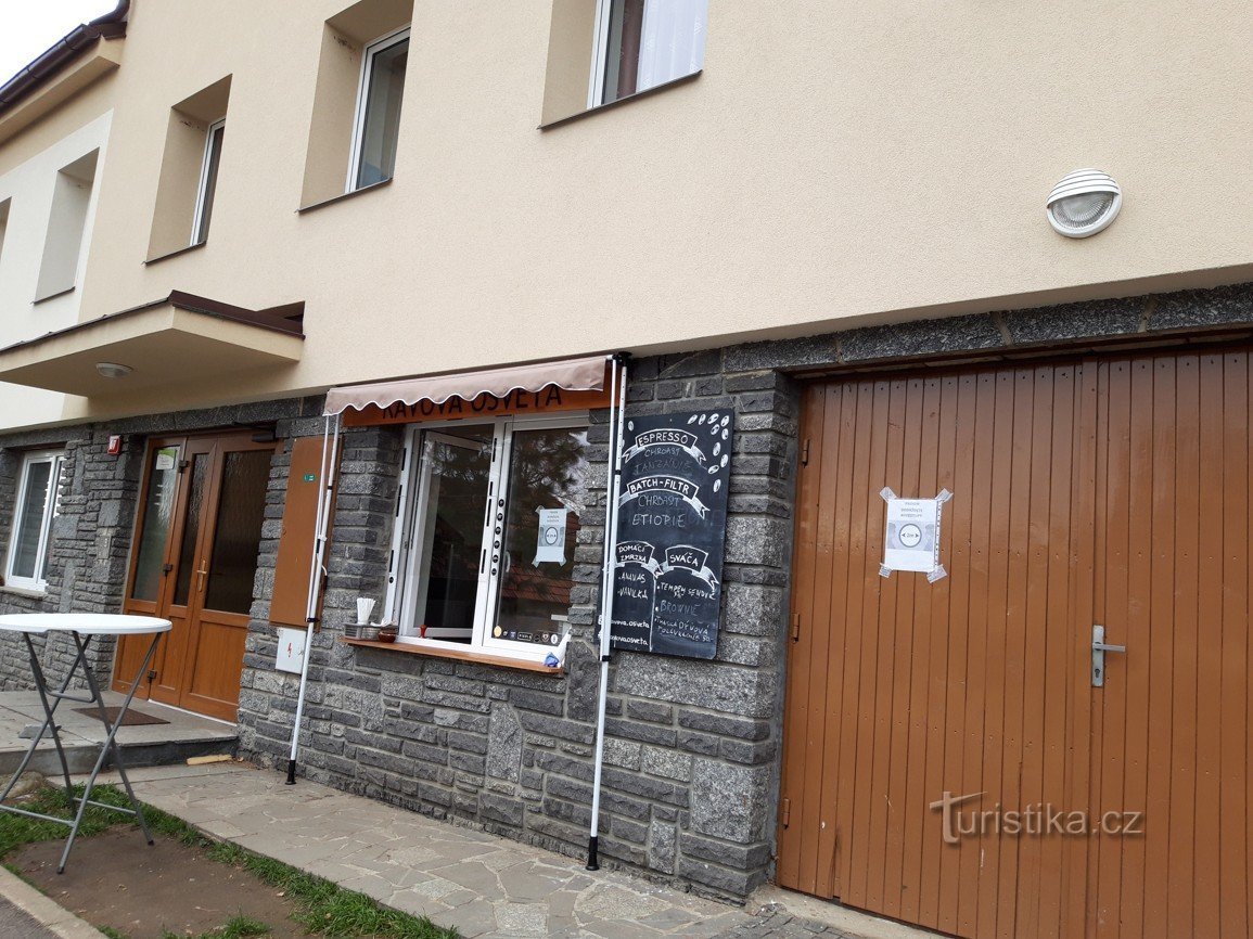 Café in het dorp Hrejkovice of Kávová Osvěta