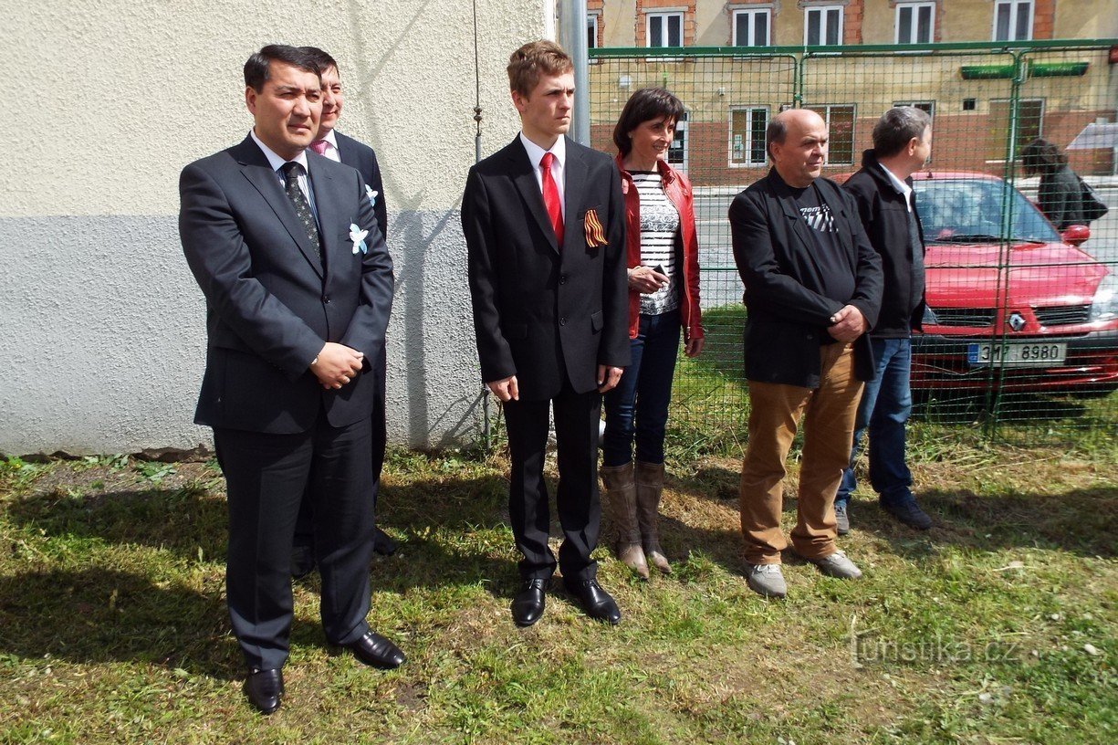 Era presente l'ambasciatore kazako Abdykarimov.