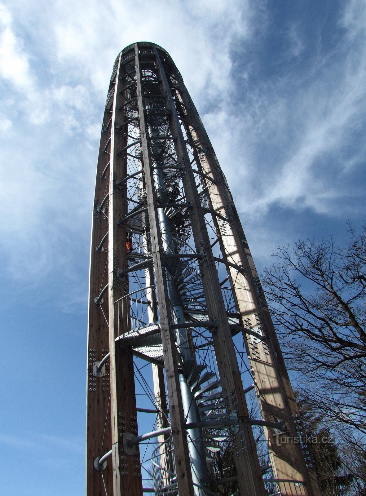 Kelčský Javorník and its new lookout tower