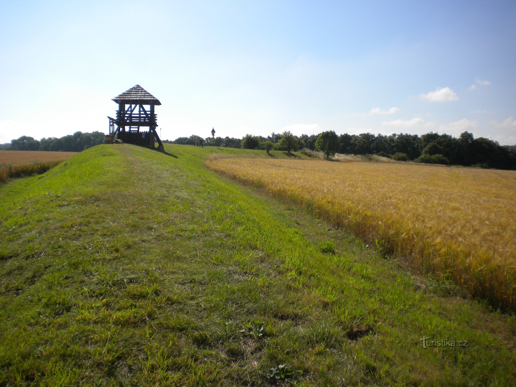 Celtic rampart and Stradonka lookout tower.