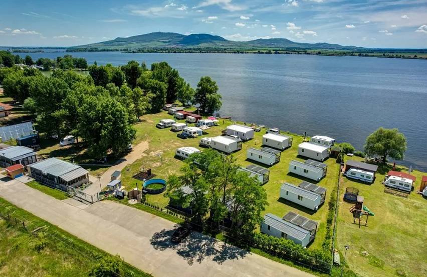 Kemp u Jezera v Pasohlávkách