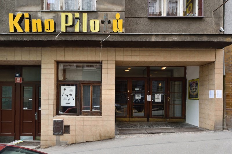 Kinokavárna Pilotů