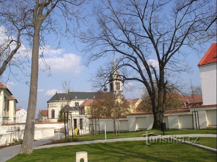 Kladno Castle Garden