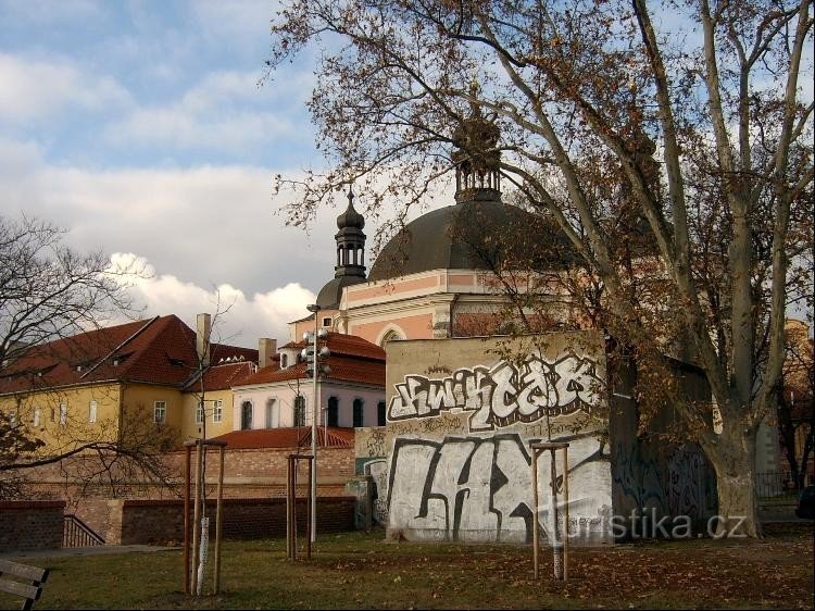 Klášter Augustiniánů a kostel Panny Marie