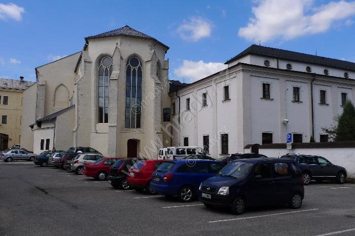 klášter dominikánů s kostelem Povýšení sv. Kříže