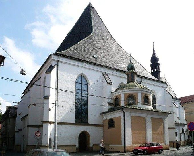 klášter františkánů/dominikánů s kostelem Neposkvrněného početí Panny Marie