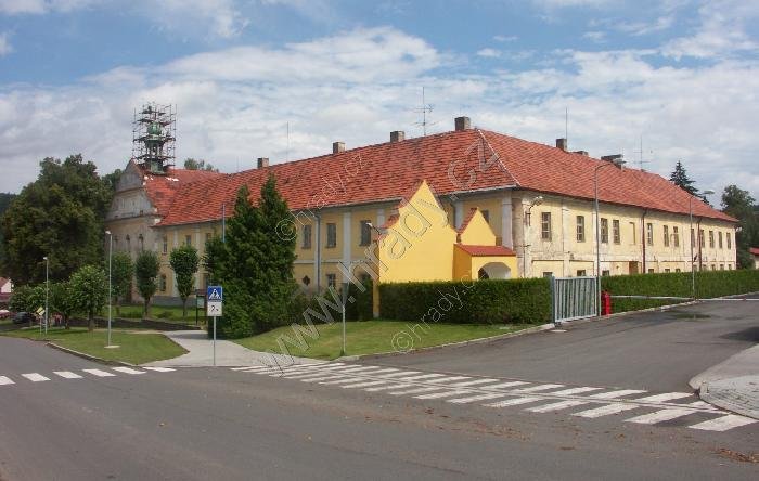 klášter františkánů s kostelem sv. Františka Serafinského