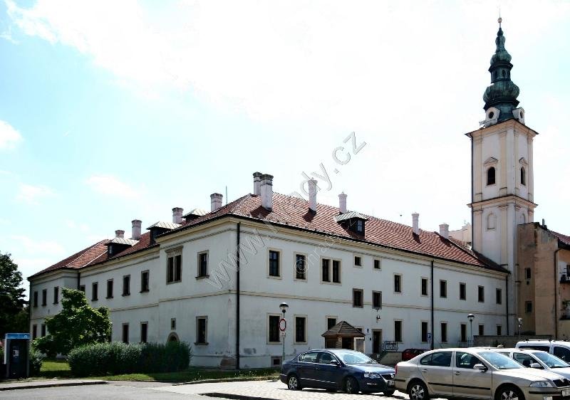 klášter františkánů s kostelem Zvěstování Panny Marie