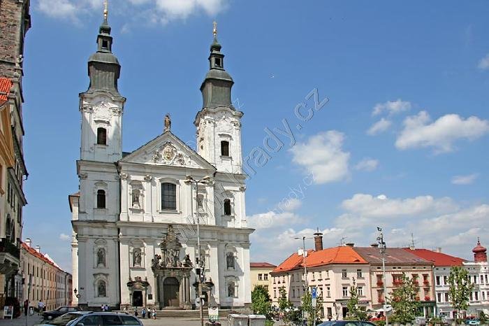 klášter jezuitů s kostelem Neposkvrněného početí Panny Marie a sv. Ignáce