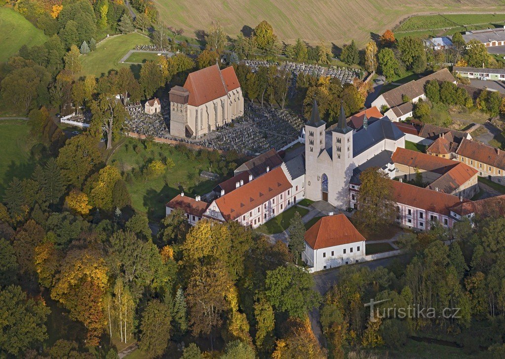 米列夫斯科修道院
