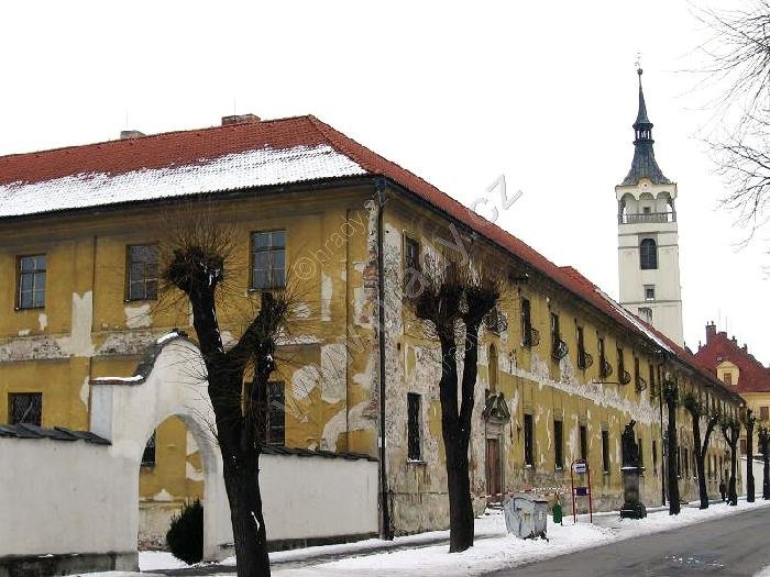 klášter piaristů s kostelem sv. Františka Serafinského